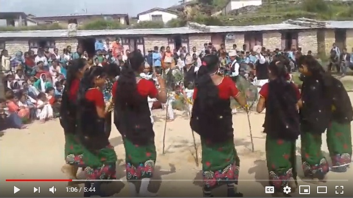 कर्णाली प्रदेश र ७ नम्बर प्रदेशमा निकै लाेकप्रीय देउडा गीत तथा नाँच