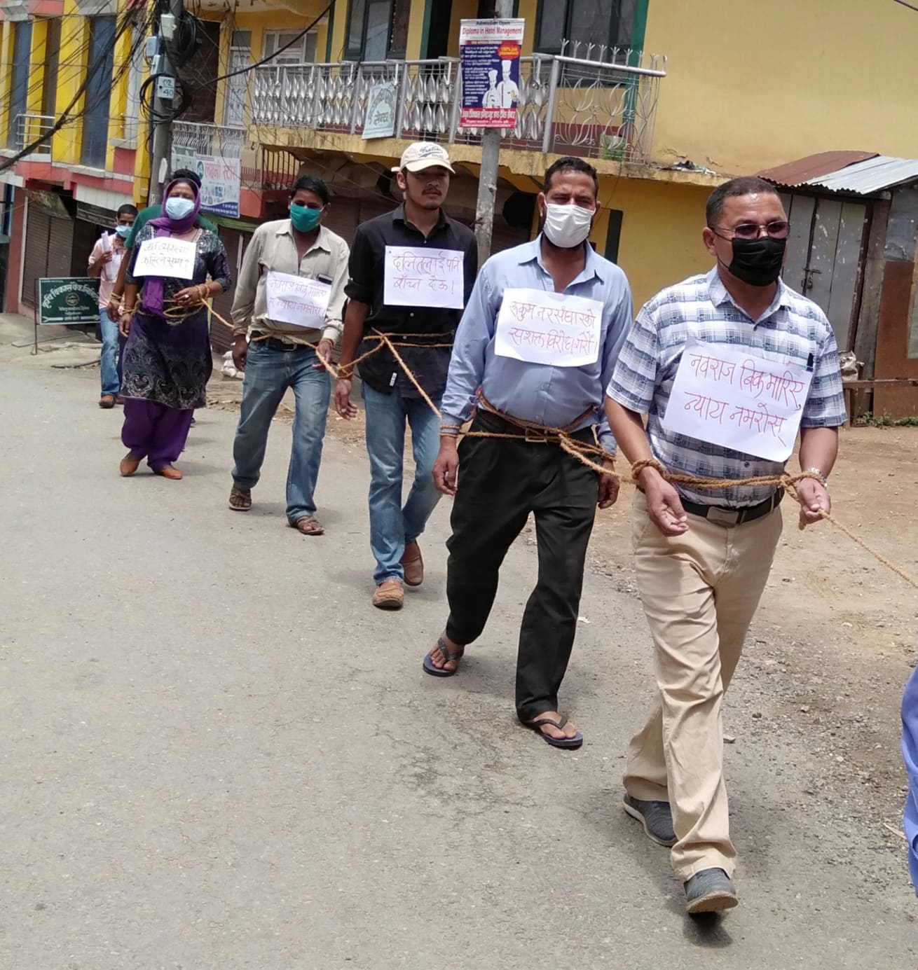 सोती घटनाः मान्छे मरे, न्याय नमरोस् भन्दै आन्दोलन