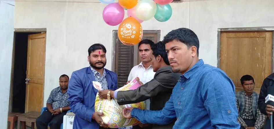 असहायहरुको सहारा युवा व्यवसायी तिर्थ सुनार