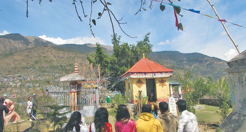 संरक्षण अभावमा मुसीडाँडाका संरचना भत्कीन थाले