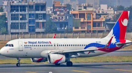 हवाई इन्धनसँगै घट्यो आन्तरिक हवाई भाडा, कहाँको कति ?