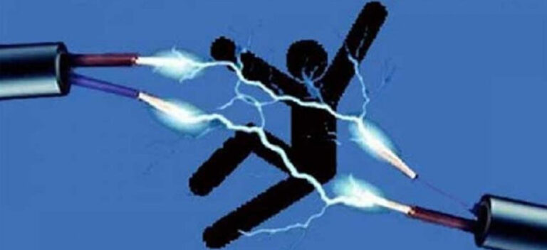 करेन्ट लागेर १ को मृत्यु ३ घाईते